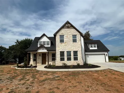 123 County Road 123 # B, Gainesville, TX 76240