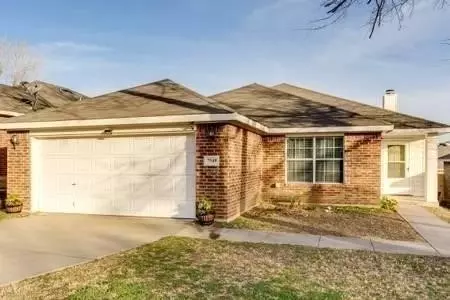 7549 Vanessa Dr, Fort Worth, TX 76112