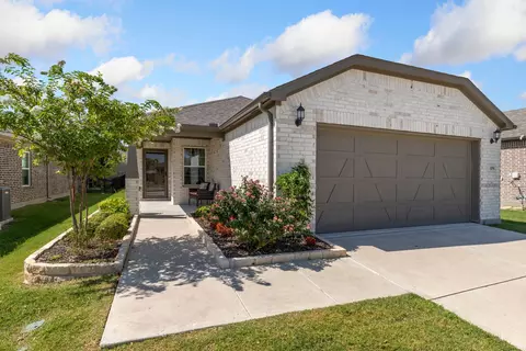 108 Sleepy Willow Ln, Mckinney, TX 75071