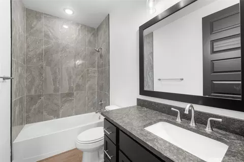 Bath - 318 Boots Ct, Lorena, TX 76655 photo 2 of 3