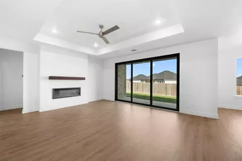 Living - 318 Boots Ct, Lorena, TX 76655 photo 3 of 4
