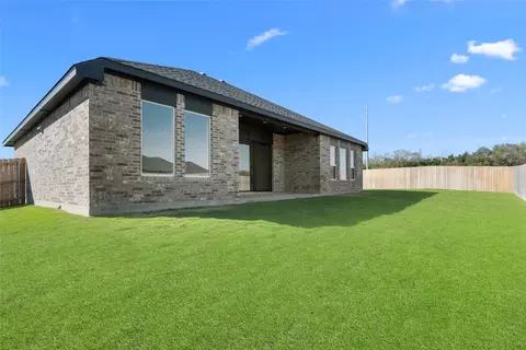 Exterior - 318 Boots Ct, Lorena, TX 76655 photo 2 of 2