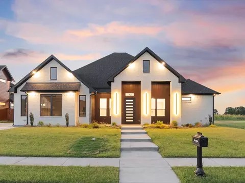 2012 Nichole Blvd, Pottsboro, TX 75076