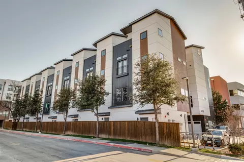 4208 Live Oak St #206, Dallas, TX 75204