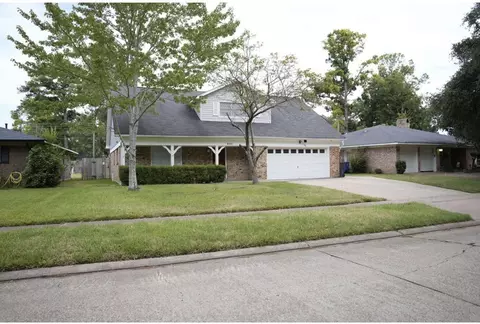 6133 Horton Ave, Shreveport, LA 71105