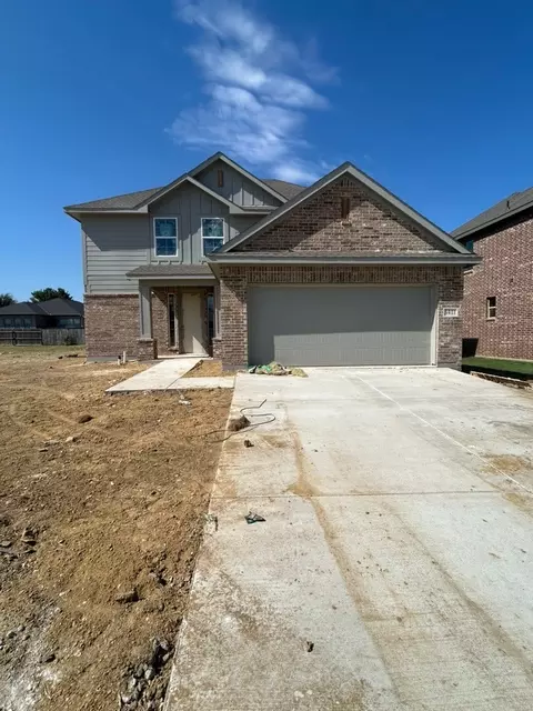 3411 Helena St, Gainesville, TX 76240