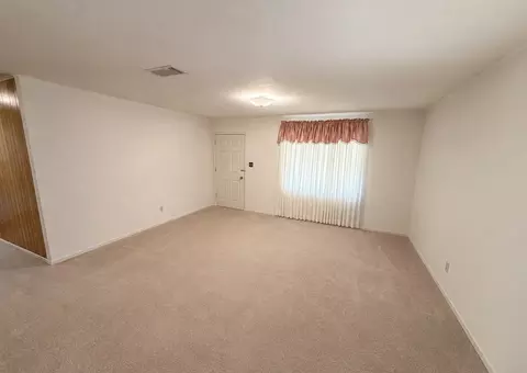 803 Spring St, Springhill, LA 71075 photo 4