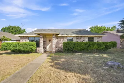 115 Solon Rd, Waxahachie, TX 75165