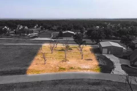 6005 Bonanza Dr, Granbury, TX 76049
