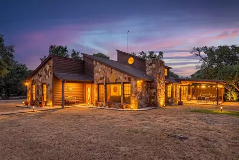 1438 Bend Of The Bosque Rd, China Spring, TX 76633