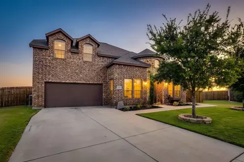 Exterior - 4604 Brookside Dr, Argyle, TX 76226 photo 3 of 7