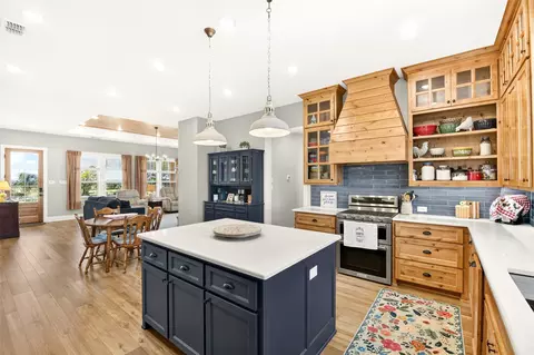 Kitchen - 10828 Gregory Rd, Sanger, TX 76266 photo 1 of 4