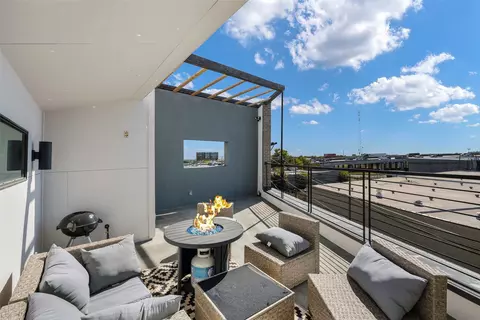 506 1st Ave, Dallas, TX 75226