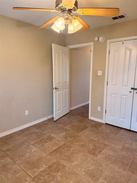 Bedroom - 7325 Willow View Rd, Abilene, TX 79606 photo 3 of 6