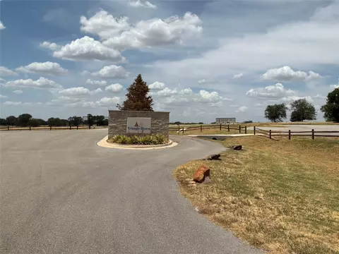 lot Apt 49 With Boat Sli Apt 12 Triangle Shrs, Corsicana, TX 75109