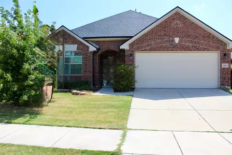 809 Kinghaven Dr, Little Elm, TX 75068