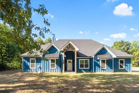 914 Pin Oak St, Trinidad, TX 75163