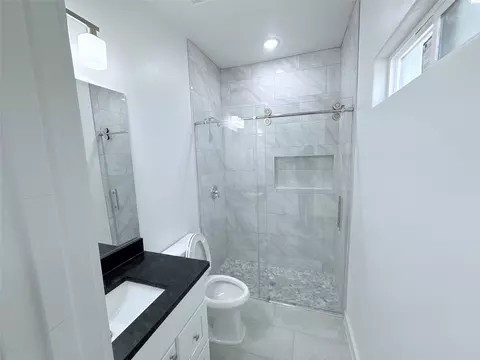 509 Judson Dr, Devine, TX 78016 photo 9