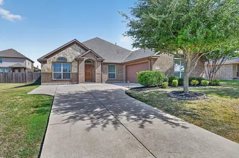 1107 Fairhaven Dr, Glenn Heights, TX 75154