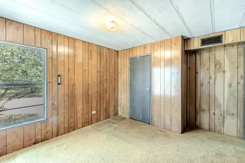 Bedroom - 5749 S Rock Creek Loop, Waco, TX 76708 photo 6 of 6