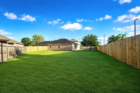 Exterior - 3473 Post Oak Dr, Rockwall, TX 75032 photo 2 of 7