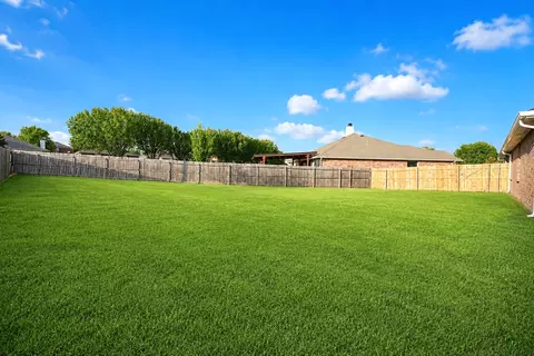 Exterior - 3473 Post Oak Dr, Rockwall, TX 75032 photo 1 of 7