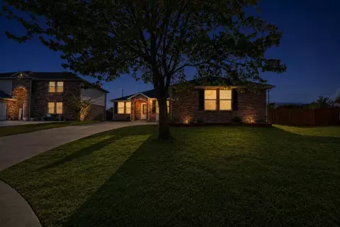 Exterior - 3473 Post Oak Dr, Rockwall, TX 75032 photo 7 of 7