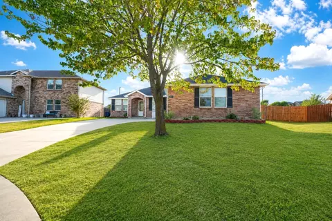 Exterior - 3473 Post Oak Dr, Rockwall, TX 75032 photo 4 of 7