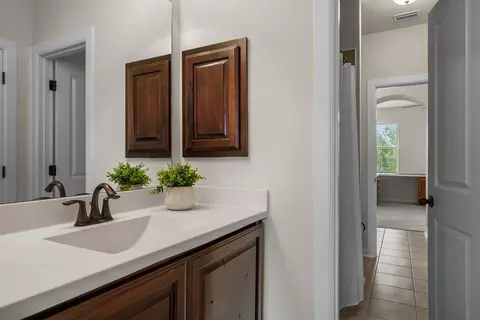 Bath - 1305 5th St, Argyle, TX 76226 photo 6 of 6