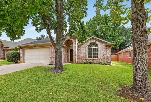 1868 Meyerwood Ln N, Flower Mound, TX 75028