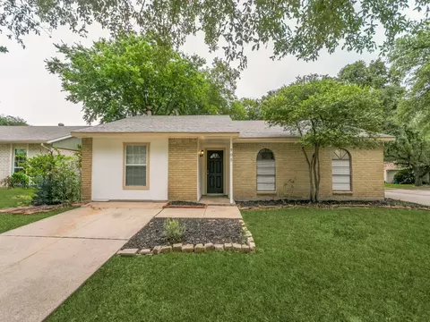905 Hawthorne Dr, Allen, TX 75002