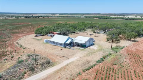 136 County Road 428, Sweetwater, TX 79556