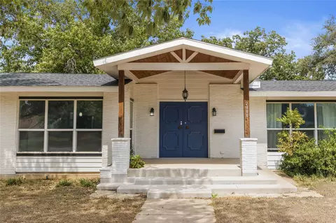 2006 11th St, Brownwood, TX 76801