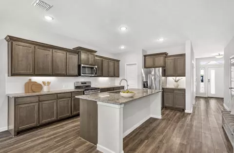 628 Hidden Cove Dr, Princeton, TX 75407