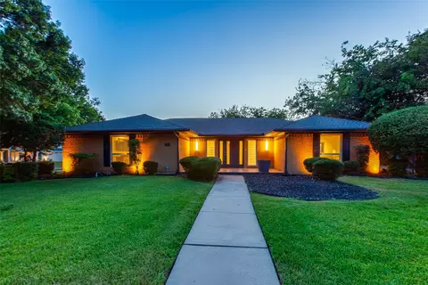 2901 Deep Valley Trl, Plano, TX 75075