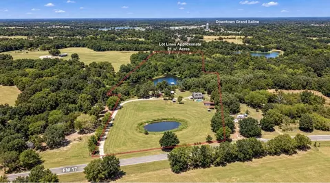 8266 Fm 17, Grand Saline, TX 75140
