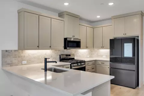 Kitchen - 528 4th St, Argyle, TX 76226 photo 2 of 4