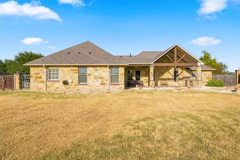 Exterior - 100 Deer Creek Dr, Waco, TX 76708 photo 5 of 5