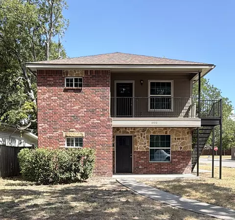 1000 Throckmorton St #AB, Mckinney, TX 75069