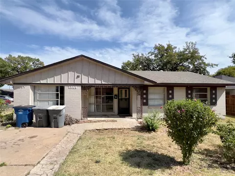 943 Deerwood Dr, Dallas, TX 75232
