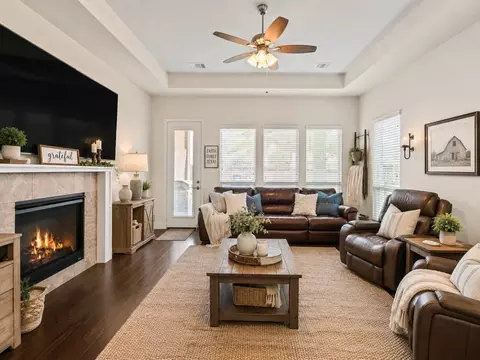 12505 Amesbury Way, Farmers Branch, TX 75234