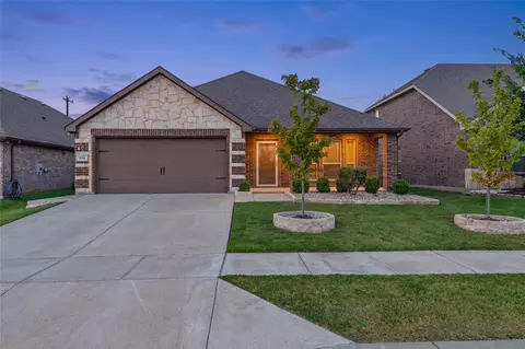 228 Sunny Corner Rd, Royse City, TX 75189