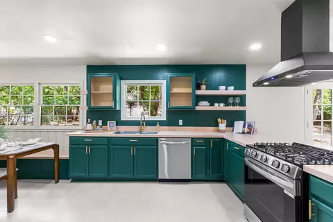 Kitchen - 4601 Robinwood Dr, Waco, TX 76708 photo 5 of 6