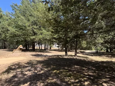 2496 County Road 2010, Ravenna, TX 75476