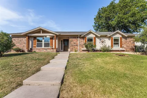 8653 Funtier Ct, Fort Worth, TX 76179