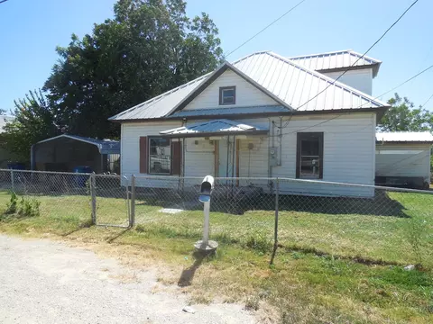 420 S Marston St, Ranger, TX 76470