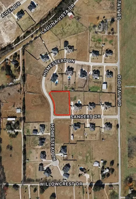 112 Sanders Dr, Waxahachie, TX 75165