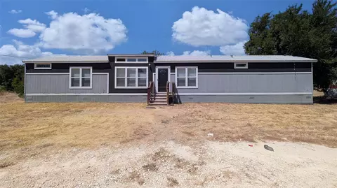 2310 Balboa Ct, Granbury, TX 76048