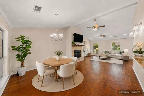 8825 Davis St, Rowlett, TX 75088