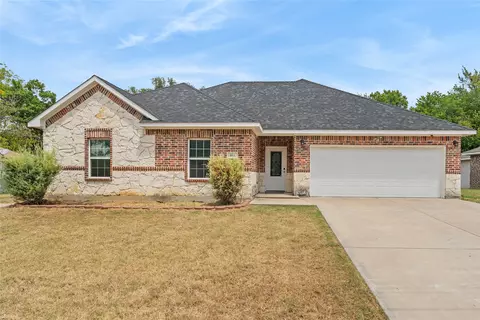 601 E Jefferson St, Waxahachie, TX 75165